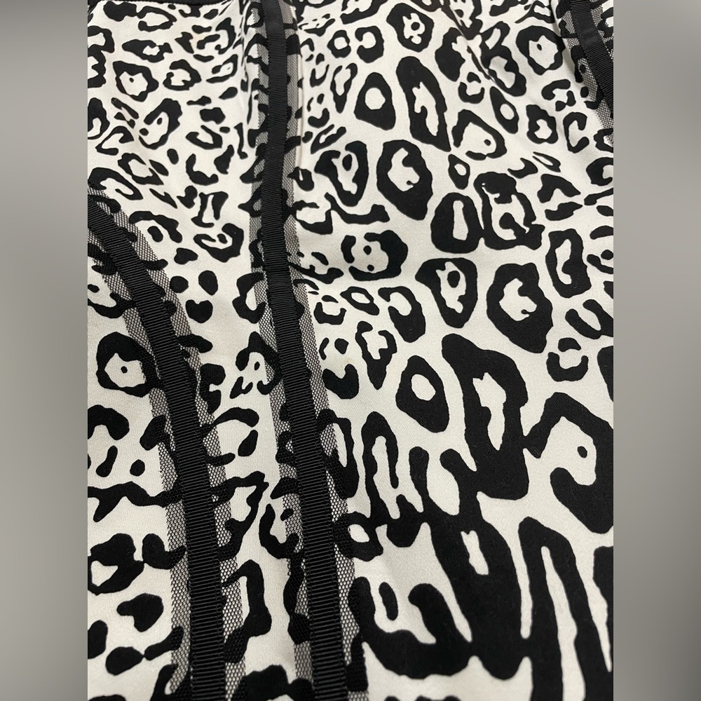 White/House corset top animal prints size 0 - Picture 4 of 8